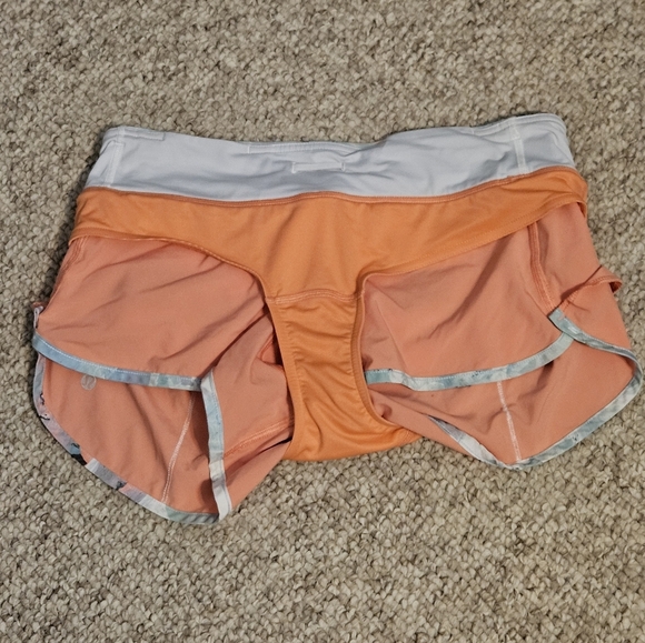 Lululemon Speed Short Size 6 - Picture 11 of 11